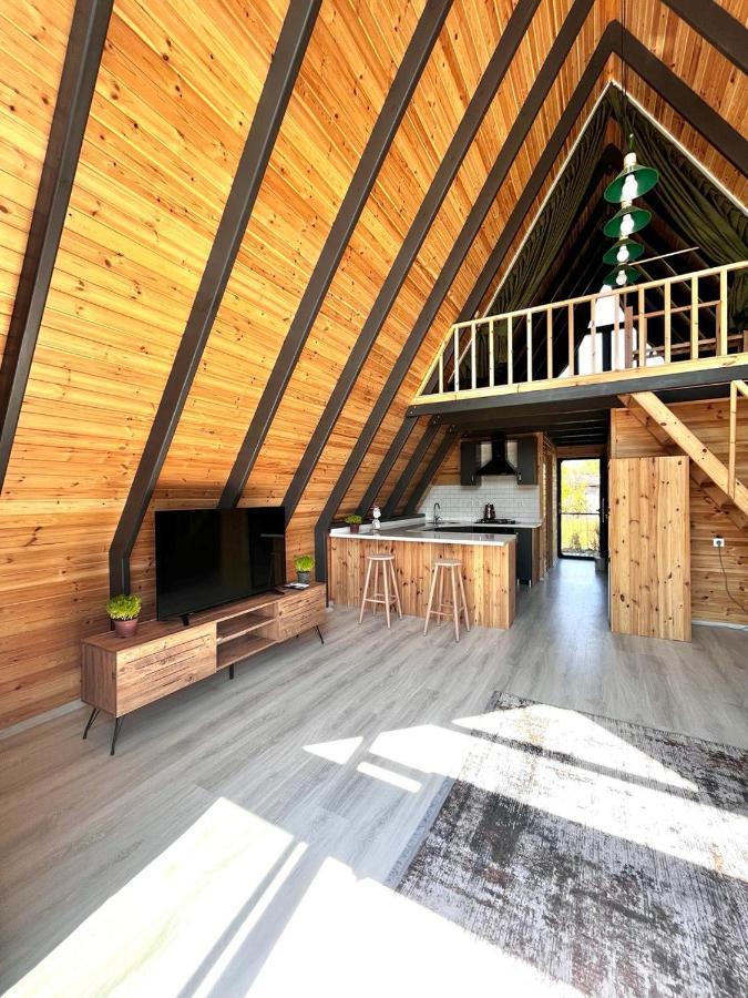 Karya Bungalov Villa Dalaman Luaran gambar