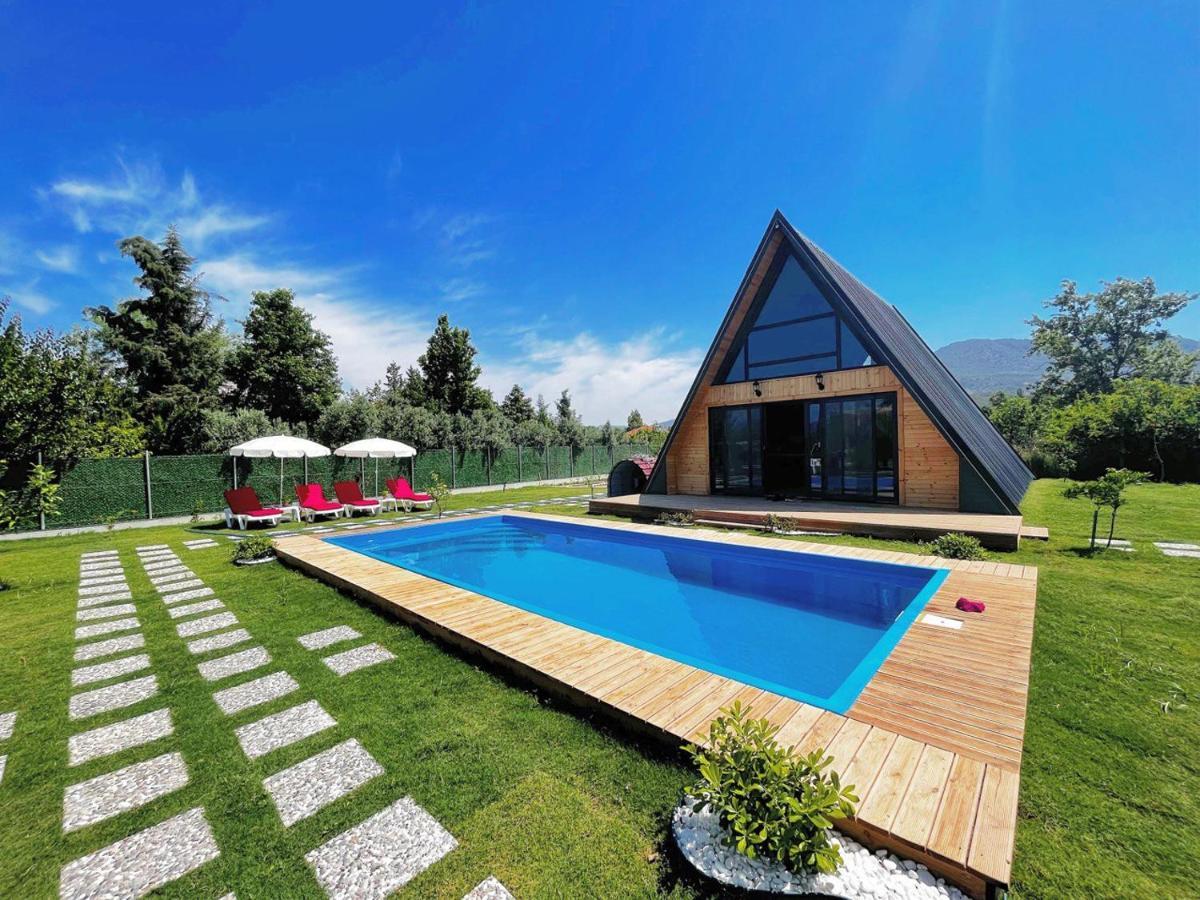 Karya Bungalov Villa Dalaman Luaran gambar